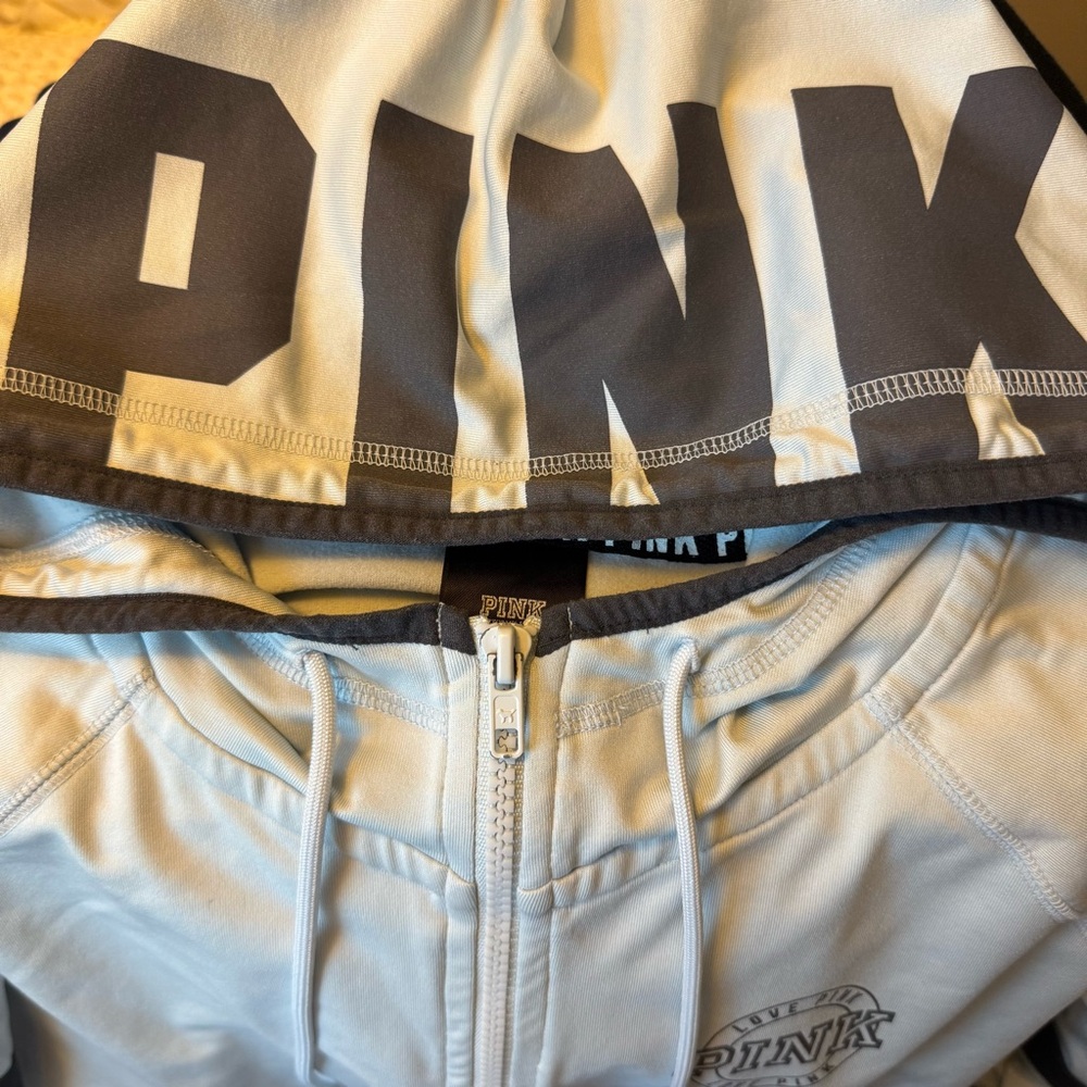 Victoria's Secret PINK Light Gray Zip-Up Jacket! Loose fit. - Picture 7 of 9